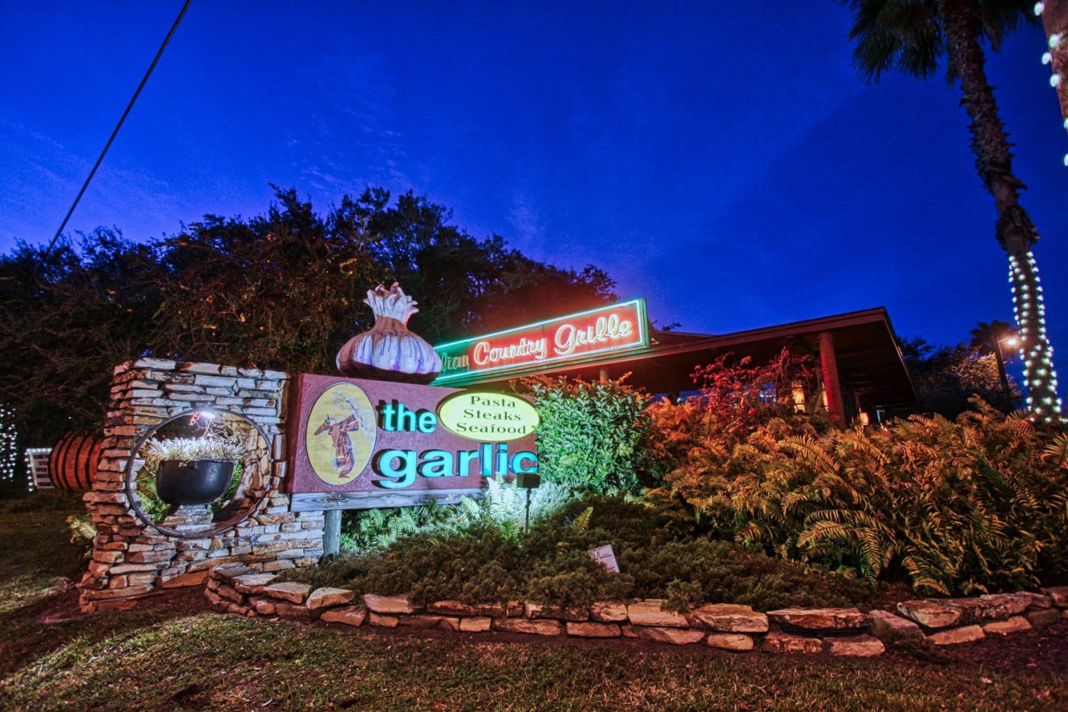 Contact The Garlic In New Smyrna Beach The Garlic Blu Bar Italian   IMG 3774 1536x1024 